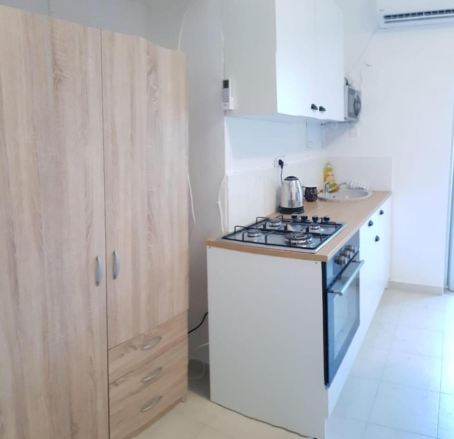 נתניה Shantell Boutique Apartments מראה חיצוני תמונה